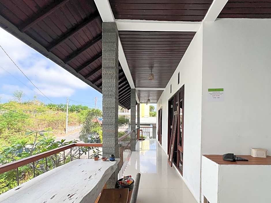Kanha Homestay near Pantai Pandawa RedPartner
