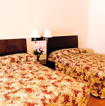 Double Suites with Two Double Beds