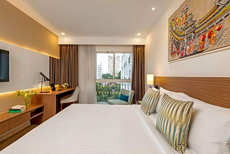 Executive One-Bedroom Apartment City View
