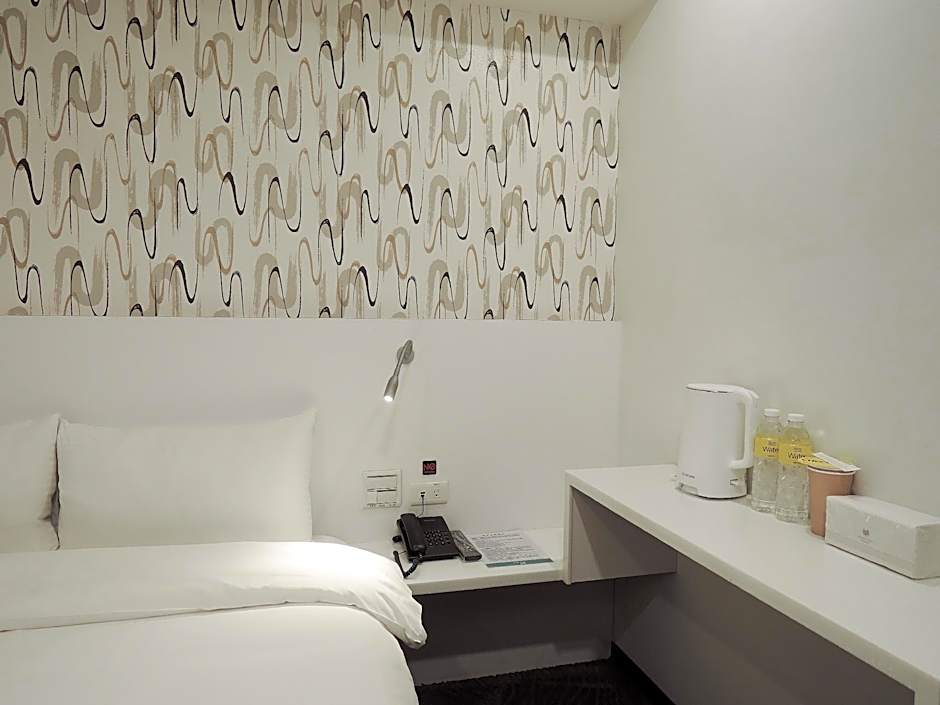 CHECK inn Express Taipei Yongkang