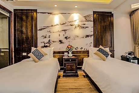 Superior Twin/Double Fansipan Mountain