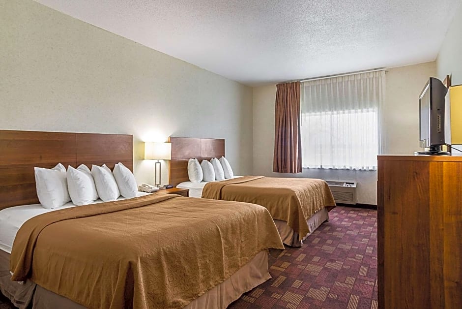 Econo Lodge Luverne I-90