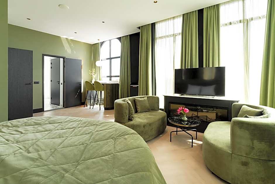 Van der Valk TheaterHotel De Oranjerie