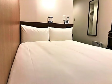 Double Room with Small Double Bed - Smoking
