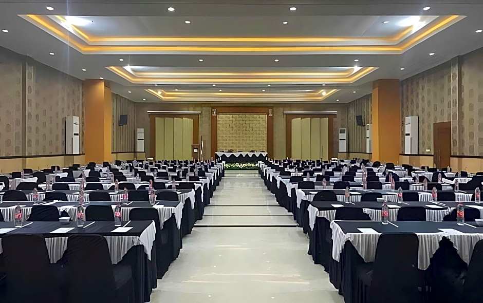 Grand Master Hotel Purwodadi