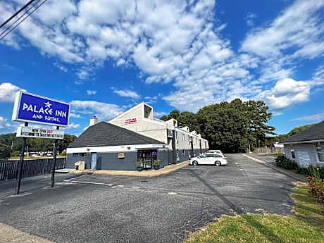 Palace Inn & Suites - Newport News/Jefferson Ave