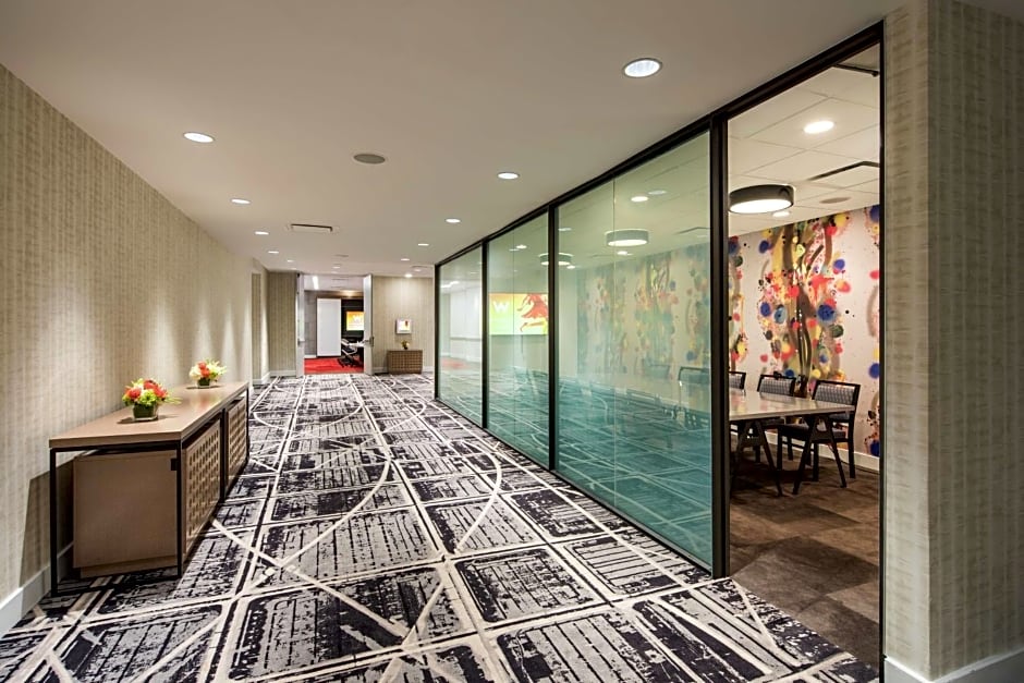 The Starling Atlanta Midtown, Curio Collection by Hilton