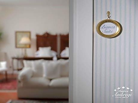 Suite with Garden View