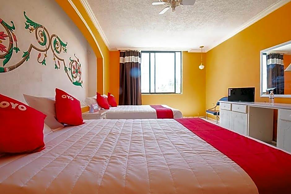 OYO Hotel Casino Del Valle