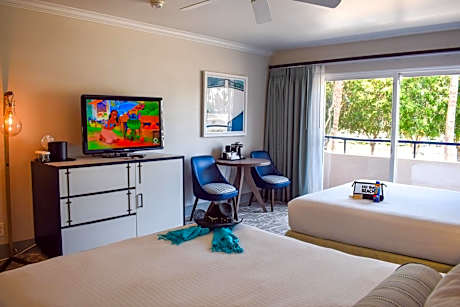 Queen Room with Two Queen Beds - Harbor Side