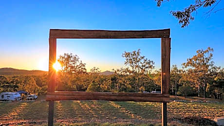 Mt Larcom Tourist Park