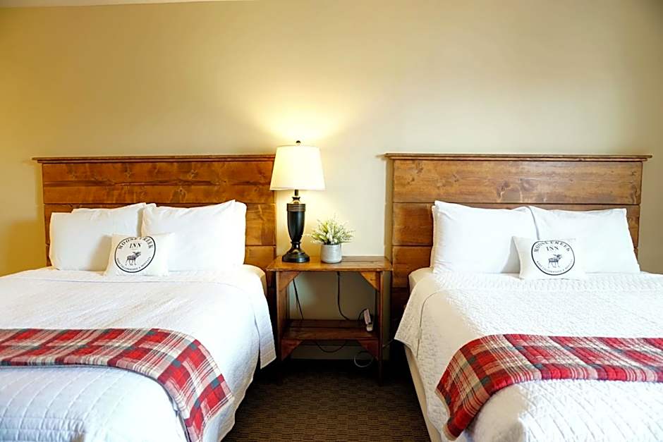Moose Creek Inn