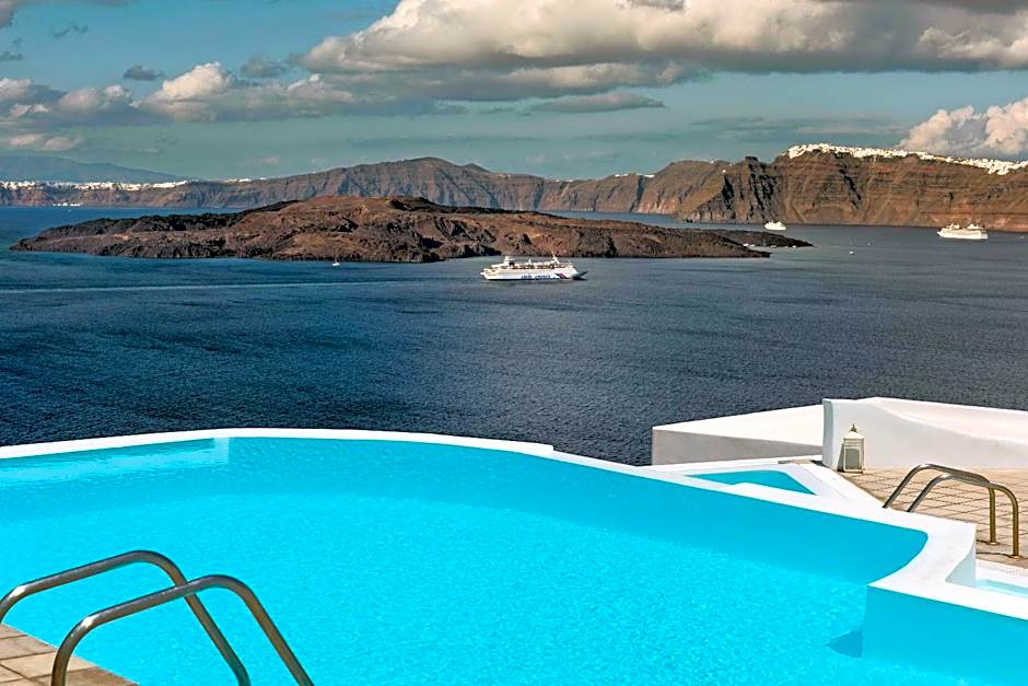 Apanemo Hotel & Suites