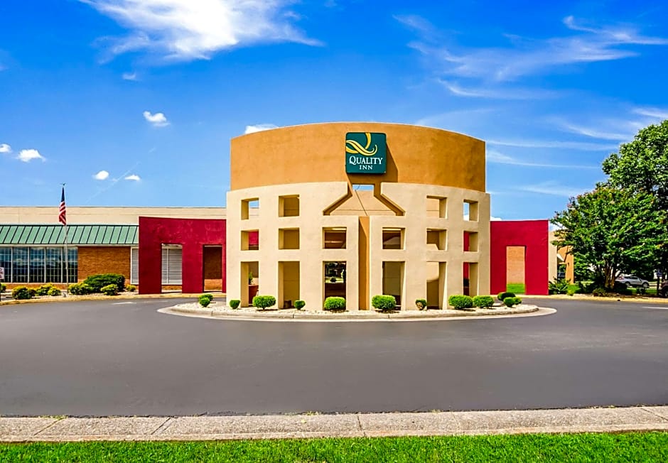 Quality Inn Roanoke Airport