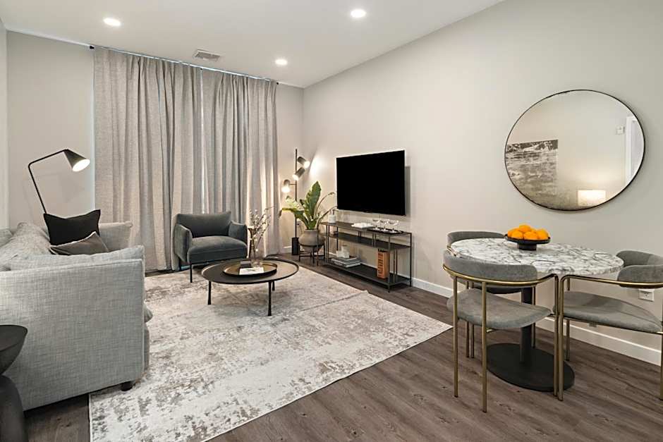 Luxury Furnished Apartments by Hyatus Downtown at Yale