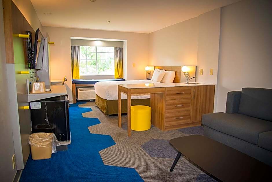 Microtel Inn & Suites By Wyndham Daphne/Mobile