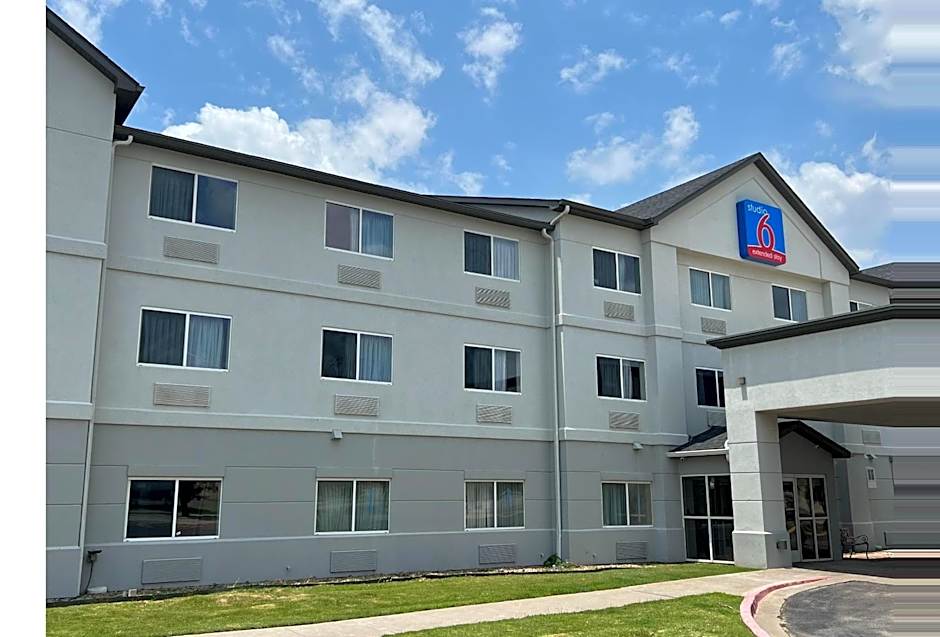 Studio 6 Oklahoma City, OK South