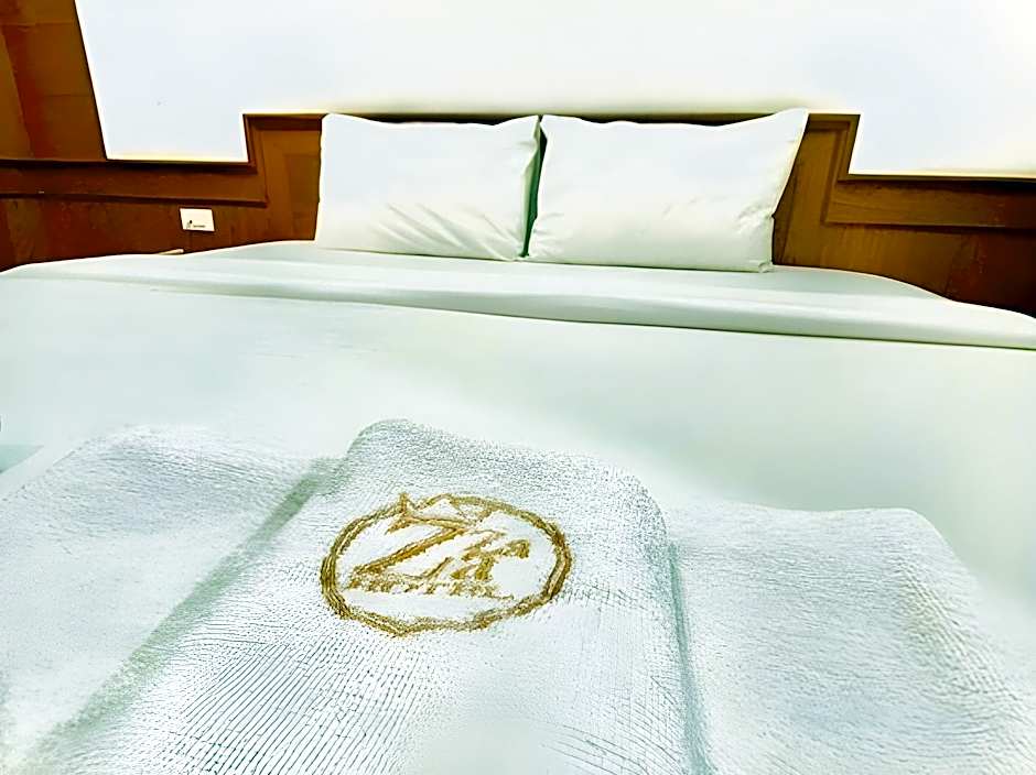 Zaza Hotel Bangpoo