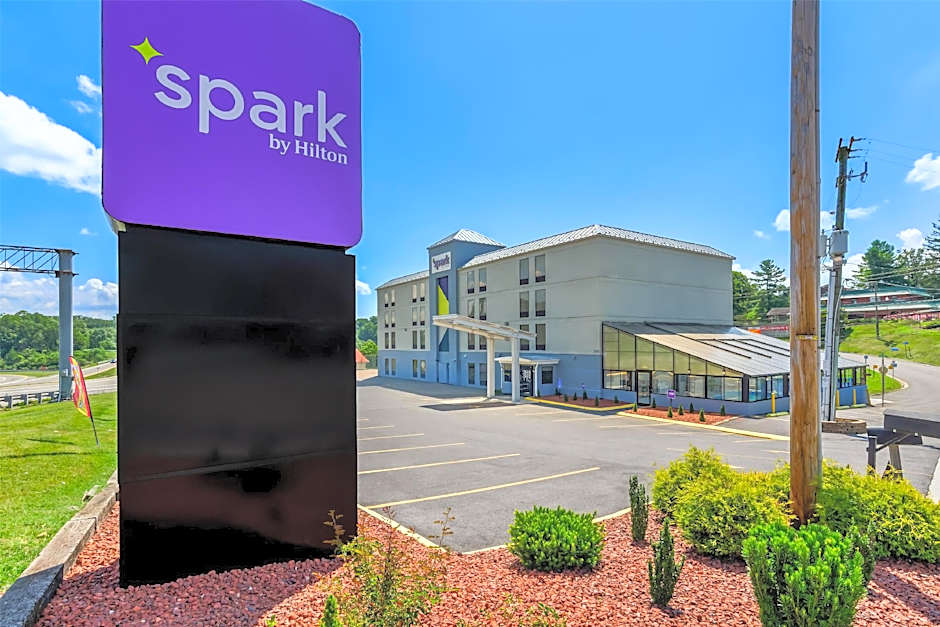 Spark by Hilton Wytheville East Main Street