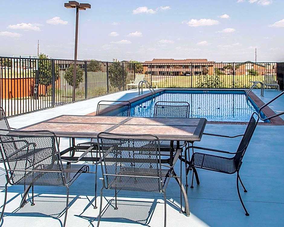 Comfort Inn & Suites Elk City South