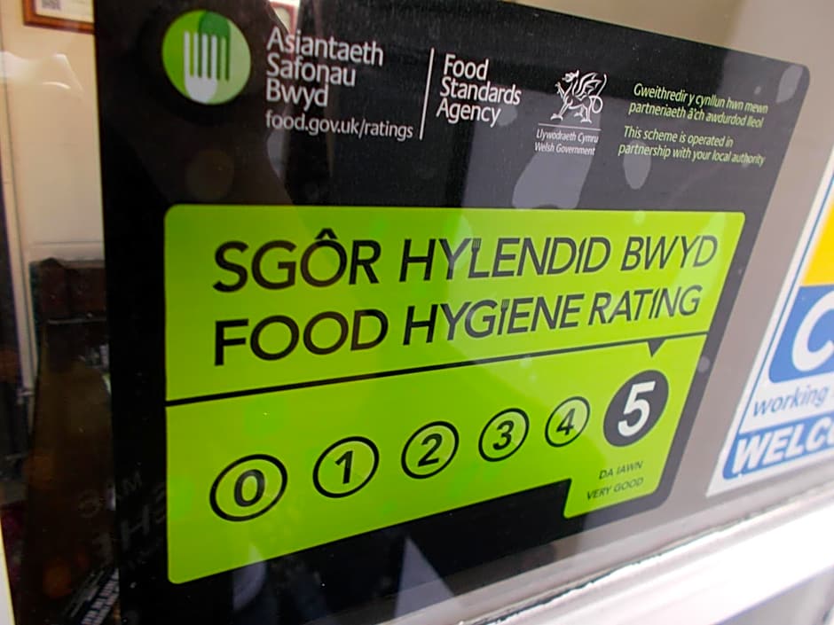 The White Lion Hotel