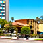 Travelodge by Wyndham Long Beach Convention Center