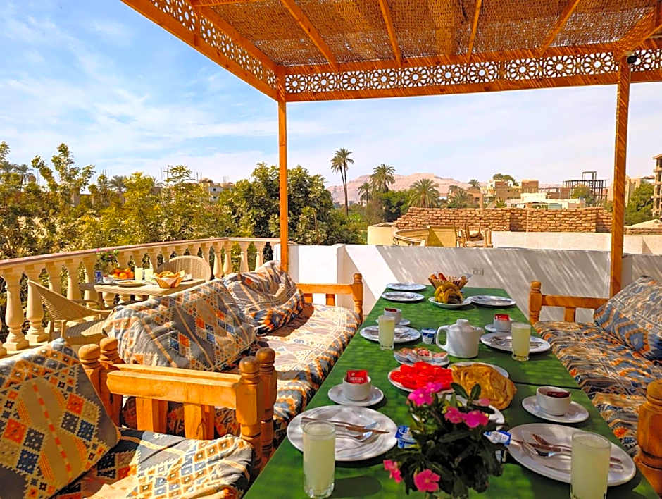 Mikhaila Guest House