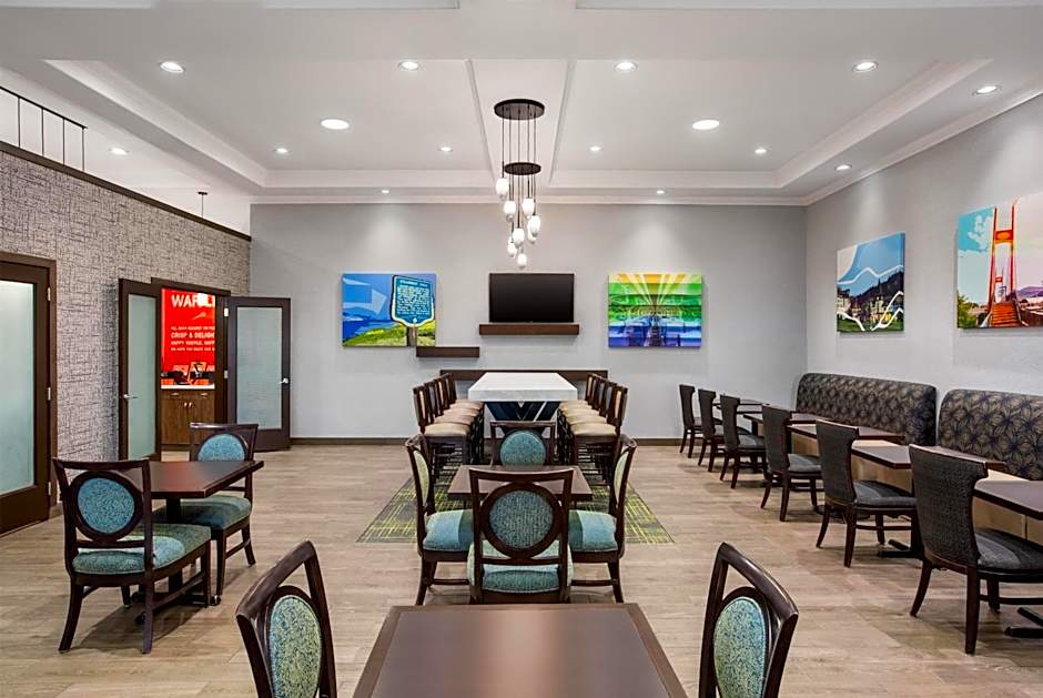 Hampton Inn By Hilton Kamloops