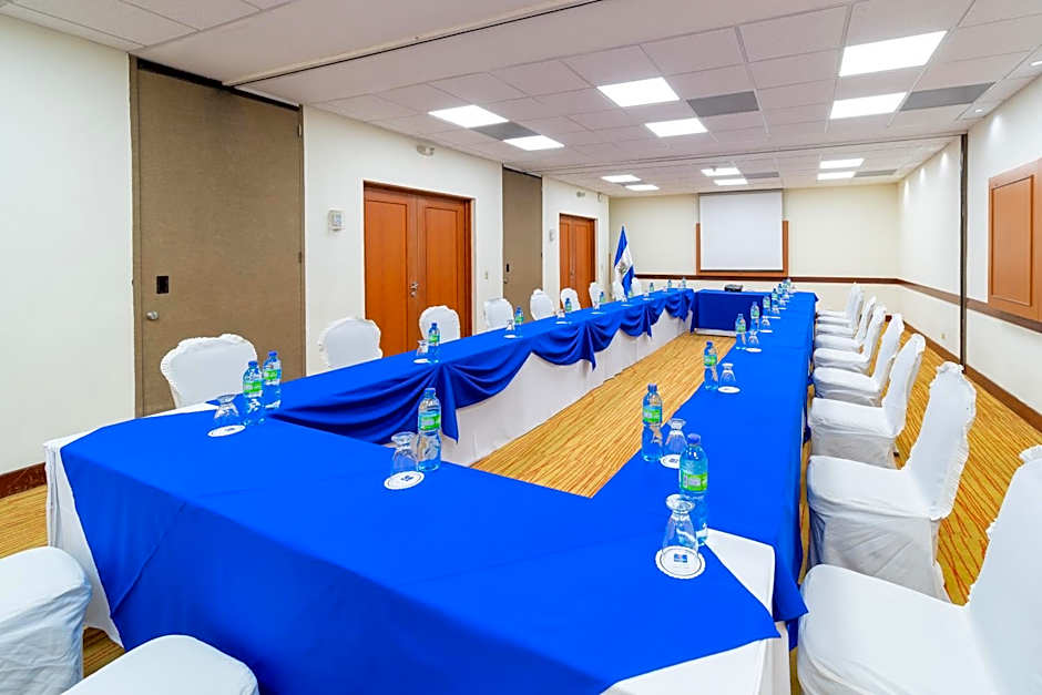 Comfort Inn Real San Miguel