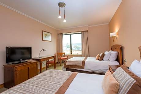 Superior Twin Room with Sea View