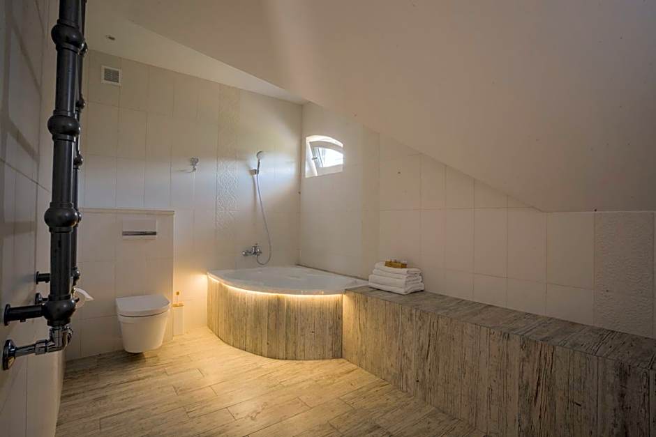 Dwór i Dworek Leszczowate Wellness & Spa