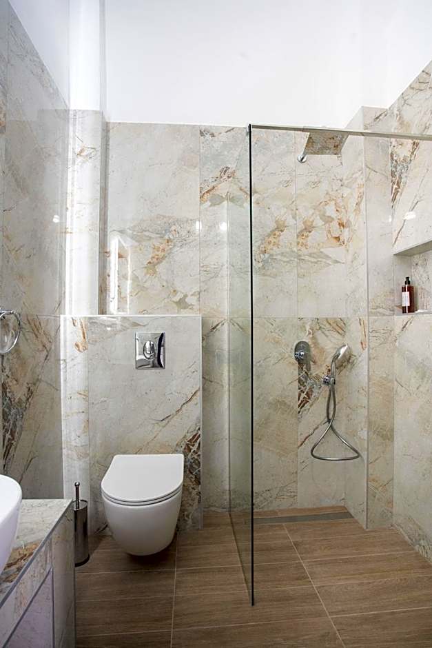 Aeonian Luxury Suites Asprovalta, Adults Only & Kids 12 Plus