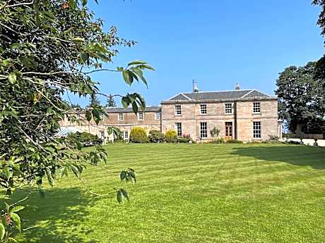 Marshall Meadows Manor House