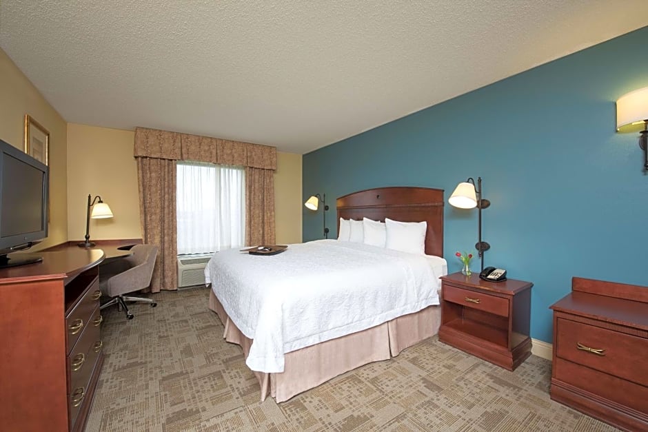 Hampton Inn & Suites Bloomington-Normal