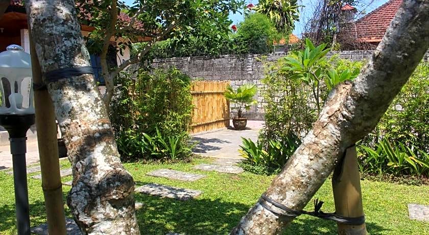 Jukung Villas Kuta