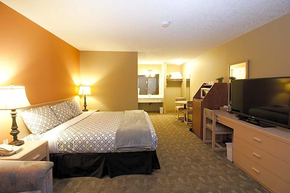 Photo 1 of 6 of Standard 1 King Bed