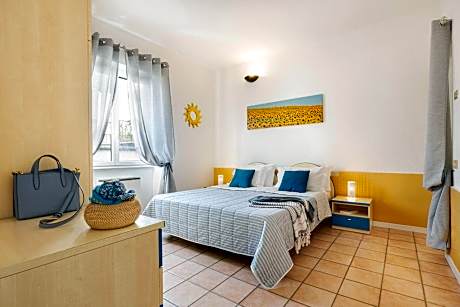 One-Bedroom Apartment with Terrace