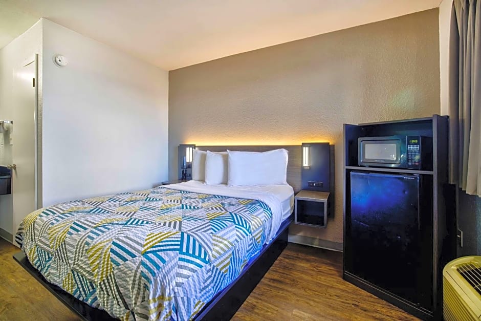 Motel 6-Jackson, MS