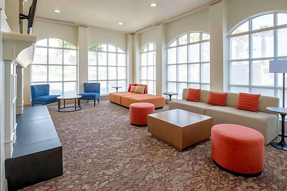 Hilton Garden Inn Fontana