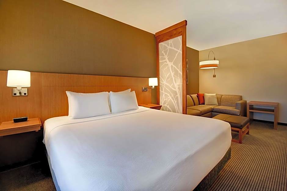 Hyatt Place Huntsville / Research Park / Redstone