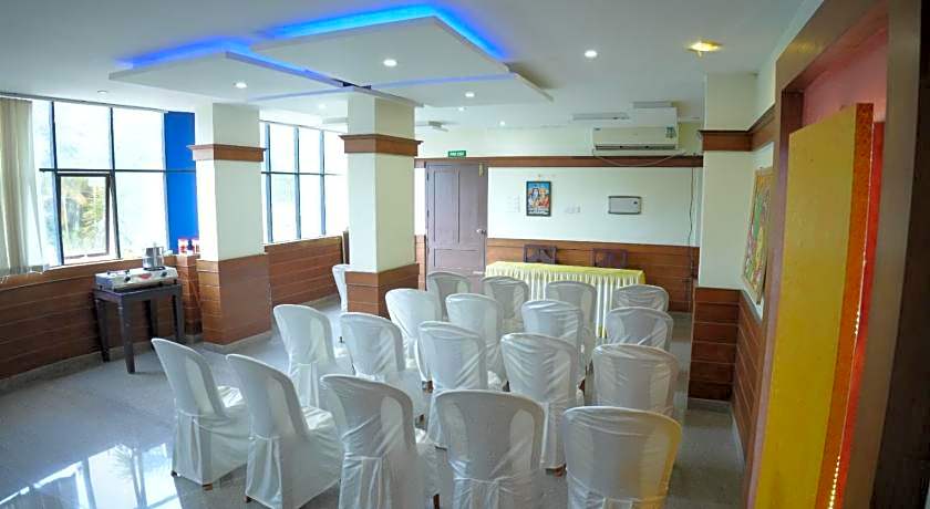 Padmatheertham Inn Varkala