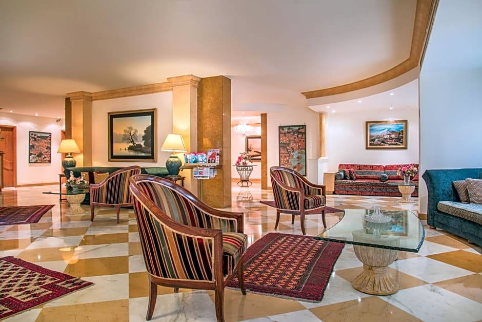 Bella Riva Hotel