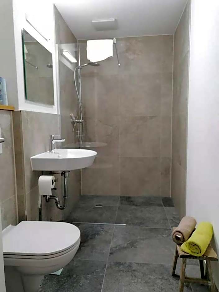 Motel Q- das kleine Stadthotel