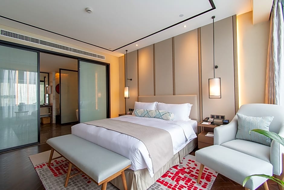 Ramada Plaza Wyndham Wenzhou Cangnan