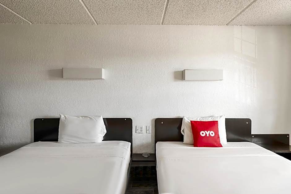 OYO Hotel Houston Katy Freeway