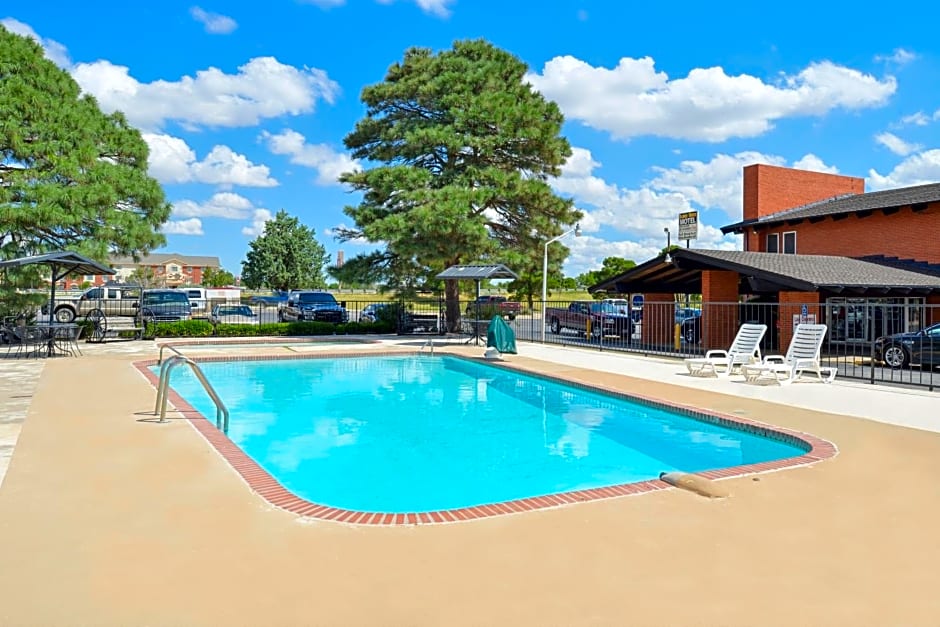 Ranch House Motel