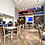 Super 8 by Wyndham Madison South