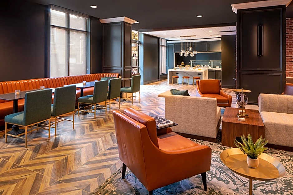 New Orleans Marriott Warehouse Arts District