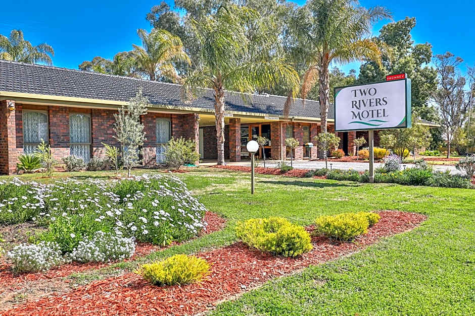 Two Rivers Motel