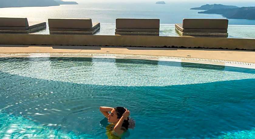 Caldera's Lilium Villas